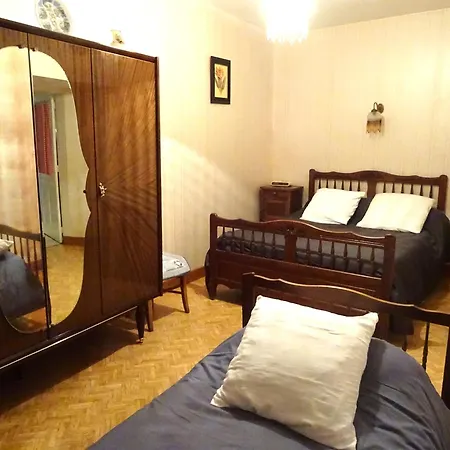 A Pres Du De Villefranche De Panat Broquies