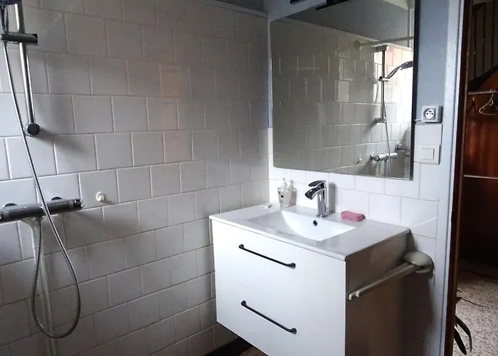 A Pres Du De Villefranche De Panat Broquies